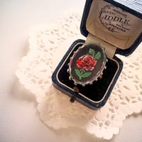 〖RING〗赤いバラ　インタリオリング