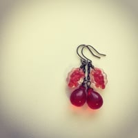 〖PIERCE・EARRING〗ぶどうジュース ショートピアス