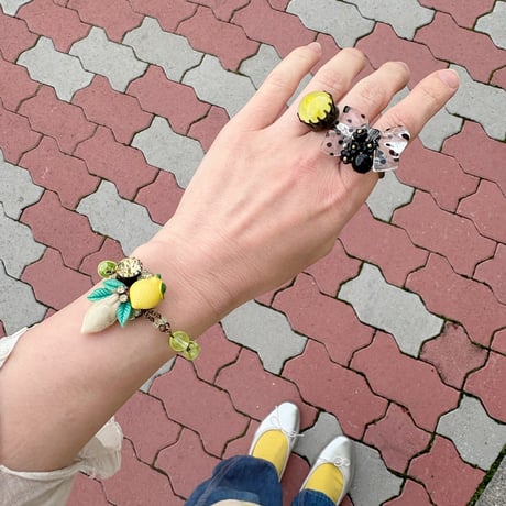 〖BRACELET〗ヴィンテージセルロイドレモンブレスレット