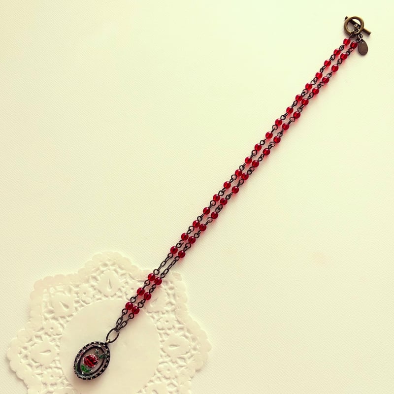 カナミビジューロングネックレスレッド系