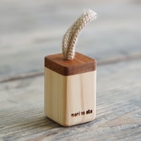 シャカシャカ