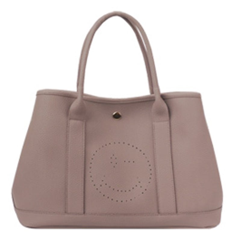 ニコちゃんバック アジョリーのニコちゃんバック 大人気で | WASH ルミネ横浜店