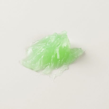 82ポマード　160g