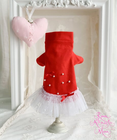 Room of Angelic Moon Online Marche