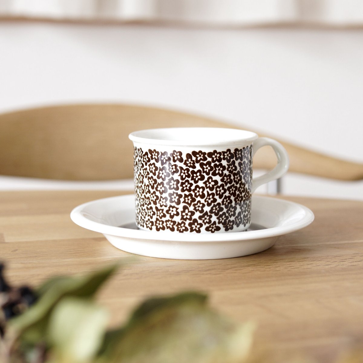 アラビアブラウンファエンツァピッチャー