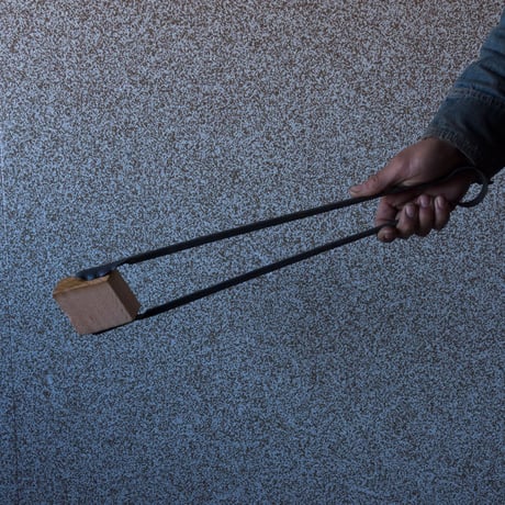 tongs L