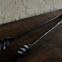 tongs L