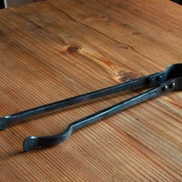 tongs HR