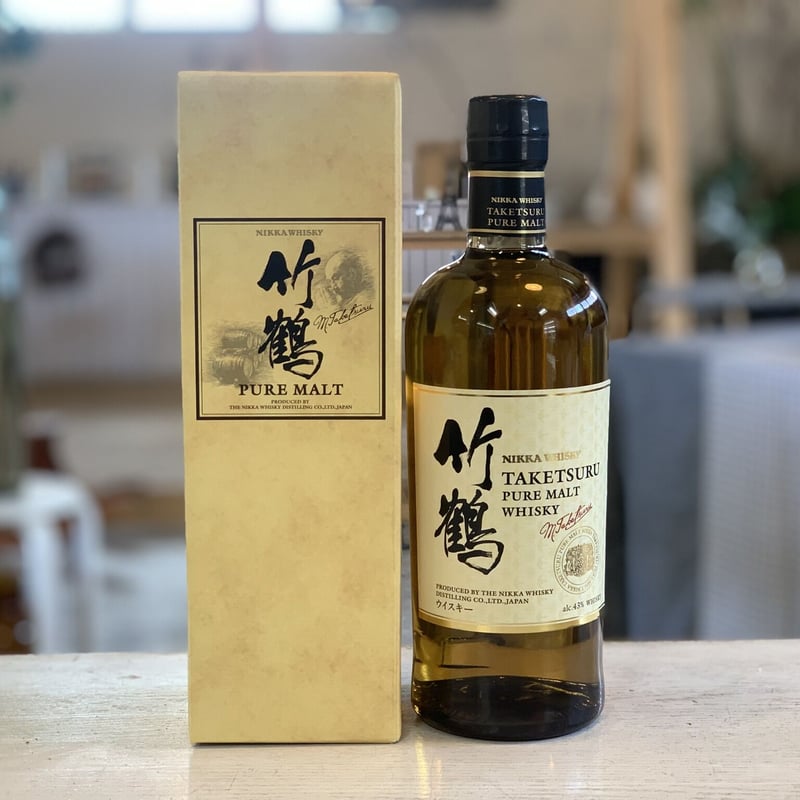 竹鶴ピュアモルト白ラベル（700ml）箱付き | wine + SAKE Toranekoya