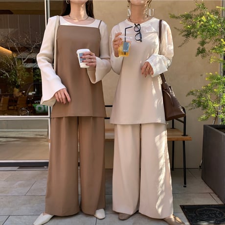 リラックスタックワイドパンツ