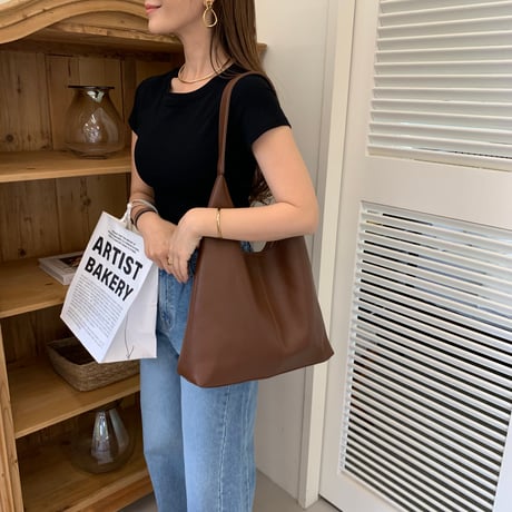 ポーチ付き上質ショルダーbag