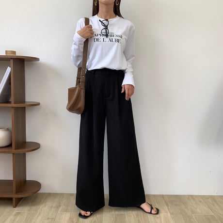 リラックスタックワイドパンツ ・ブラック