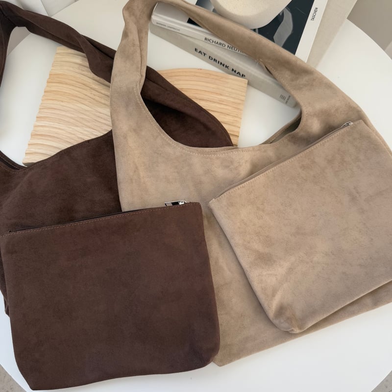 バッグ ATTEMPT FOAMED BAG Brown Hana ミニフェイクスエードトートバッグ - ブラウン - JW PEI Japan