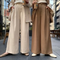 リラックスタックワイドパンツ
