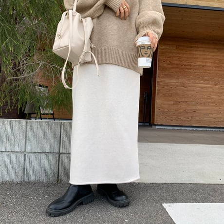 温か裏起毛ニュアンスタイトスカート