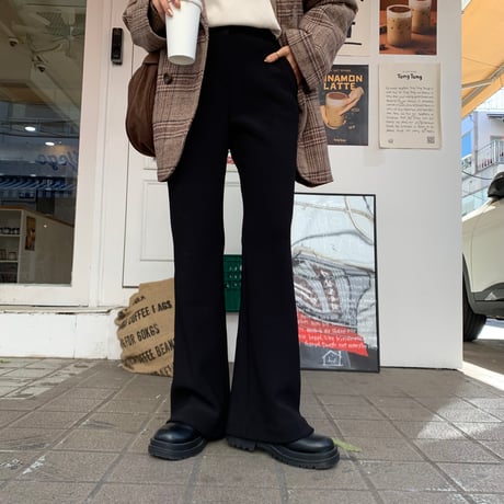 裏起毛細見えフレアパンツ