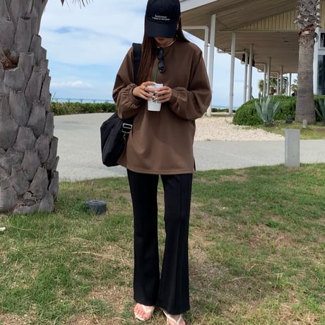 水陸両用・美ラインセンターシームフレアパンツ