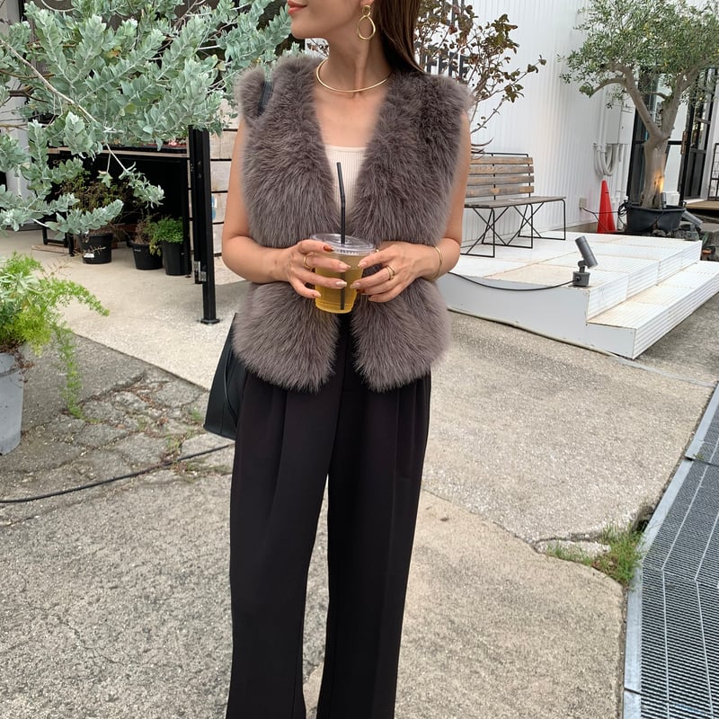 STELLA CIFFON エコファーショートベスト ブラック STELLA CIFFON エコ