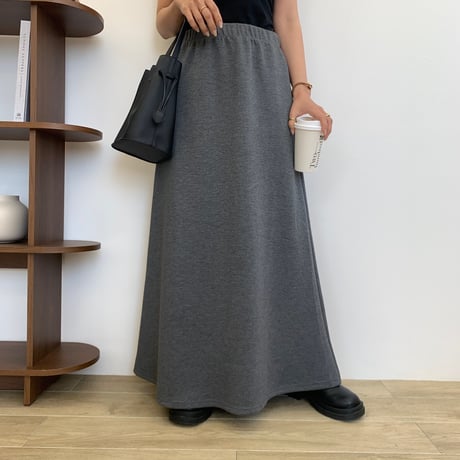 リラックスとろみセミフレアスカート
