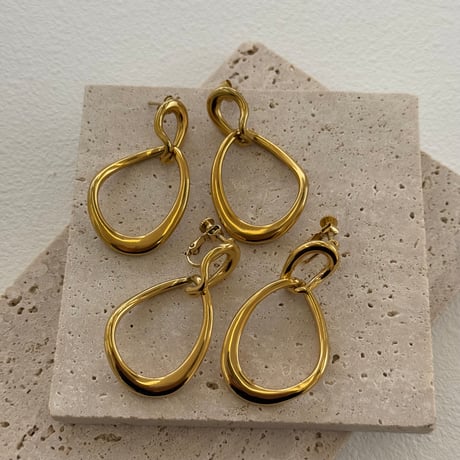 サージカルボリュームフープピアス.イヤリング