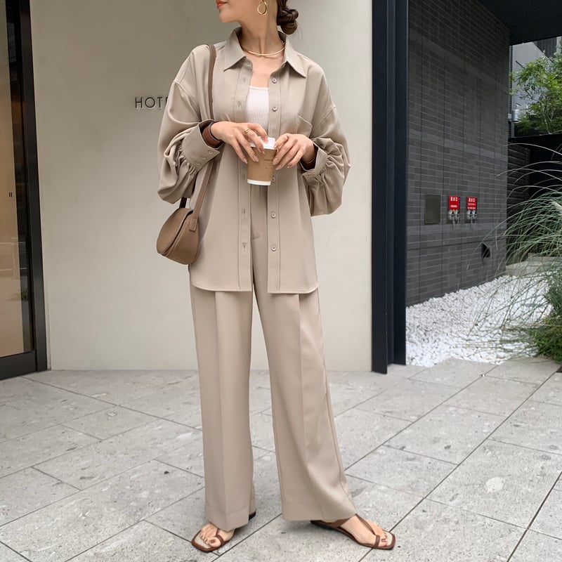 ボリュームスリーブシンプルサマーシャツ | BLATE