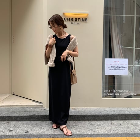 ストレッチストレートワンピース