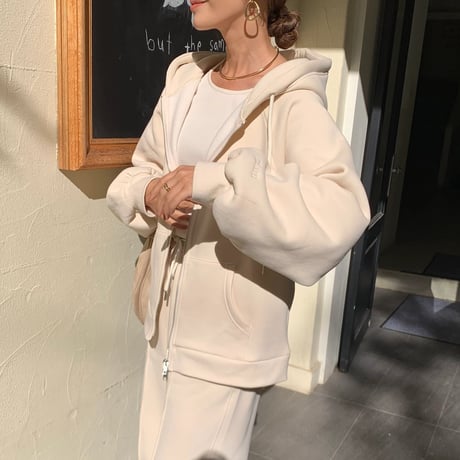 期間限定値下げ☆BLATE ブラット　セットアップ　blate 期間限定値下げ☆BLATE ブラット セットアップ blate BLATE