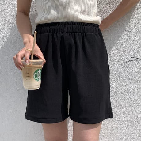 細見えスイムショートパンツ  キーネックと同素材