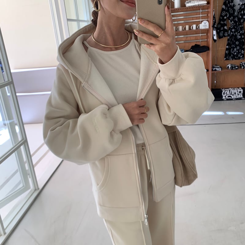 裏起毛ボリュームフードジップパーカー | BLATE