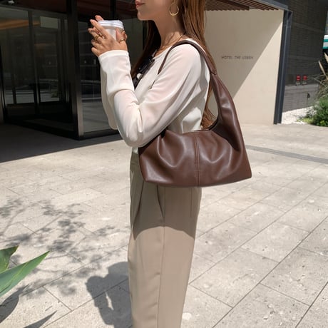 柔らかショルダーbag