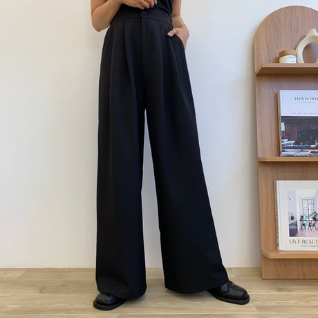 ルーズワイドタックパンツ