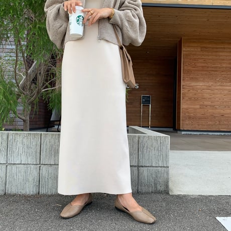 シンプル美ラインニットタイトスカート