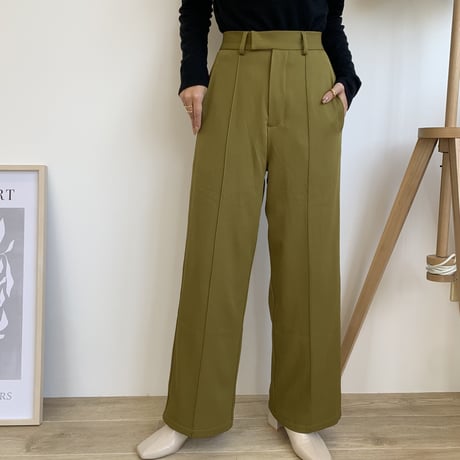 センタープレスストレートワイドパンツ