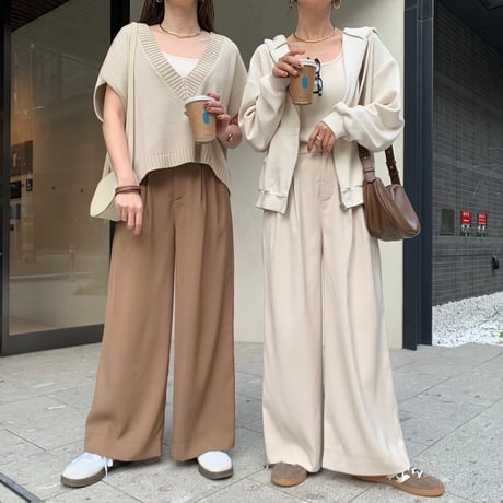 リラックスタックワイドパンツ
