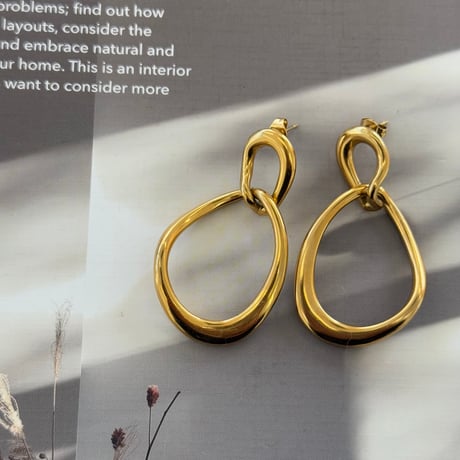 サージカルボリュームフープピアス.イヤリング