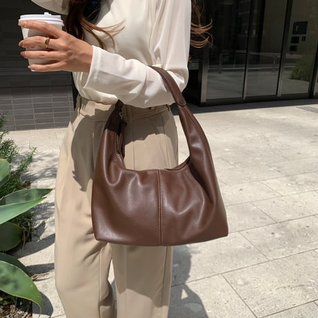 柔らかショルダーbag