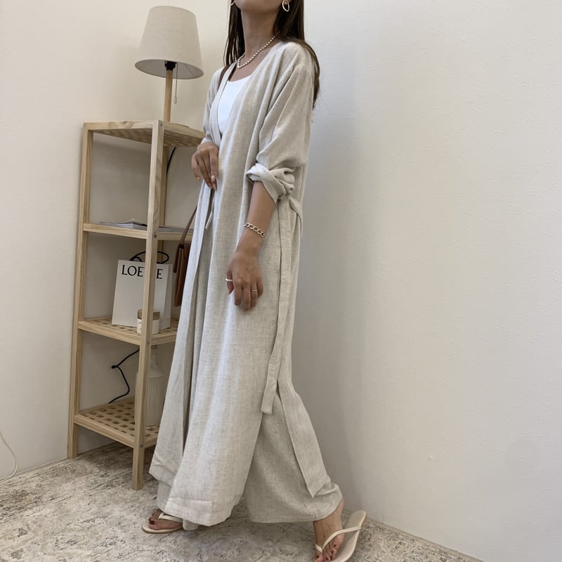 リネンノーカラーロングガウン | BLATE