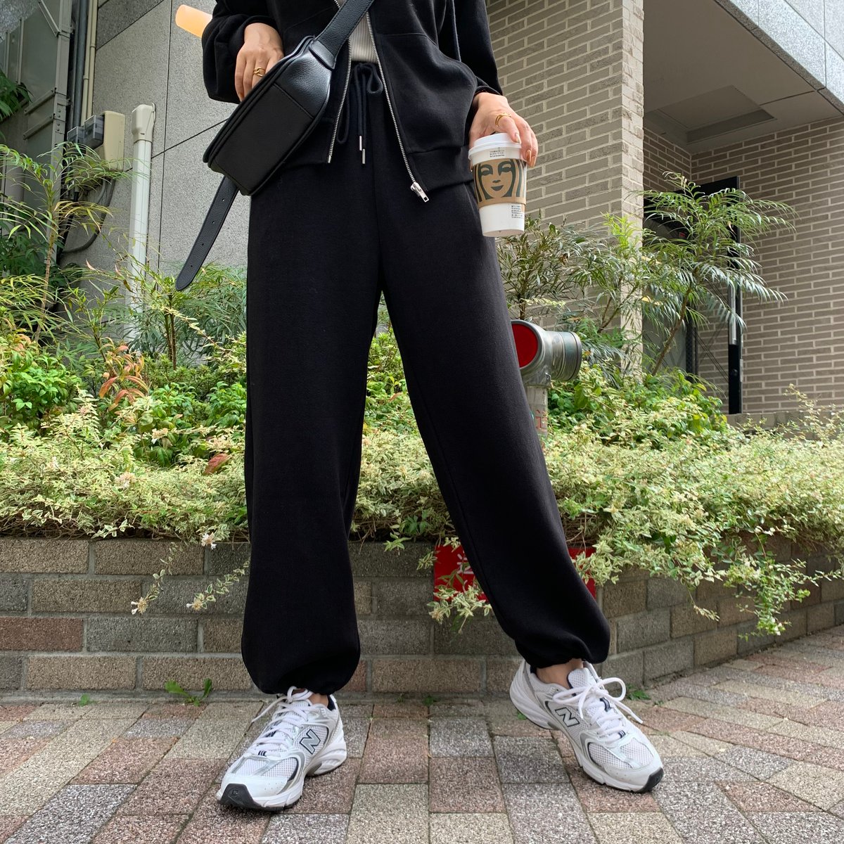 BLACKEYEPATCH ドローコード付き スウェットパンツ 酷い 売買された 
