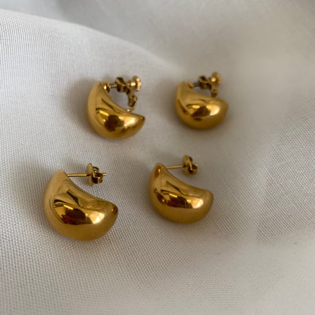 サージカルシンプルゴールドピアス・イヤリング
