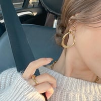 サージカルボリュームフープピアス.イヤリング