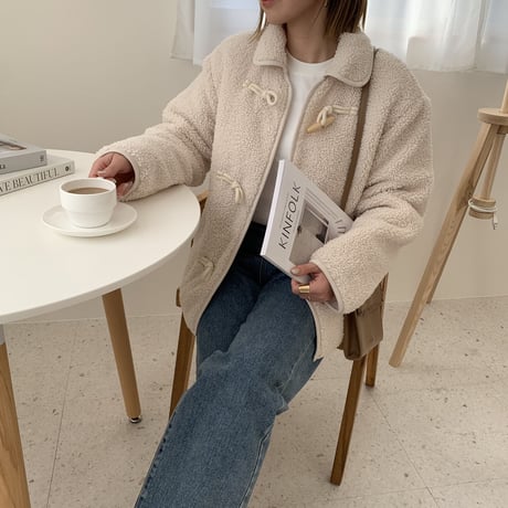 ダッフルボアショートコート