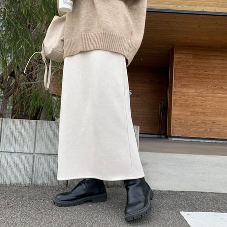 温か裏起毛ニュアンスタイトスカート