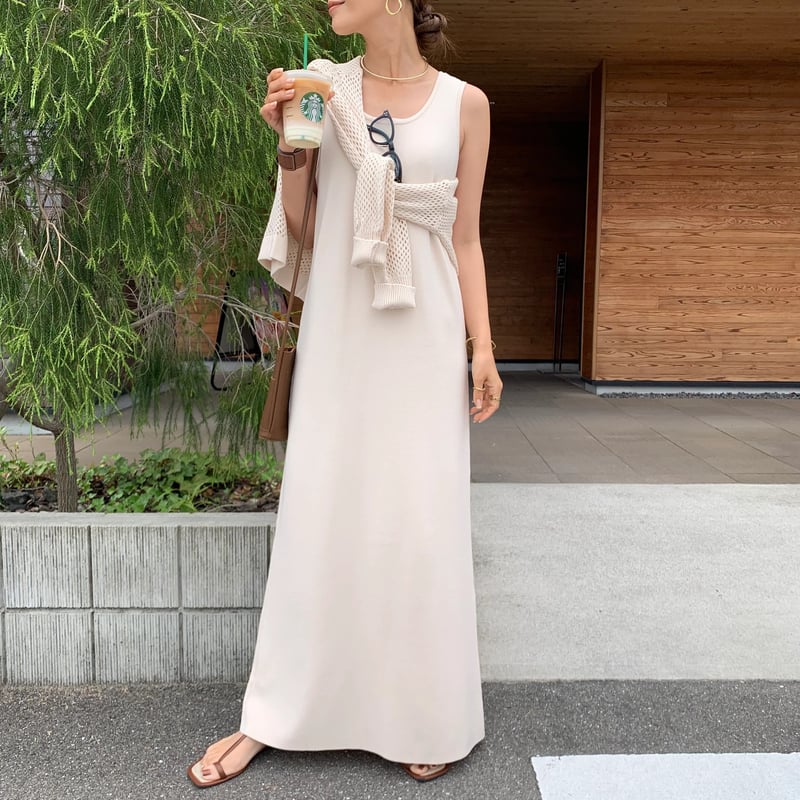 【etereve】アイボリー ロゴリボンニットワンピース etereve】アイボリー ロゴリボンニットワンピース etereve】アイボリー