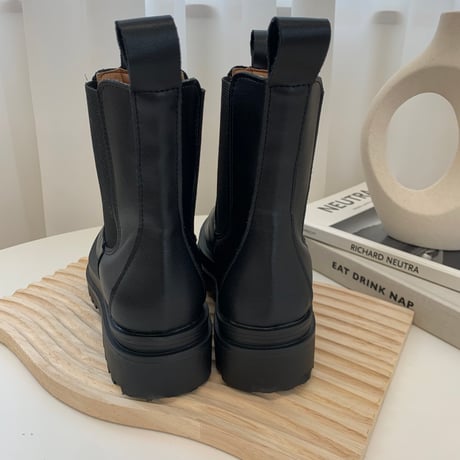 受注商品・サイドゴアボリュームショートブーツ