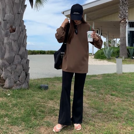 水陸両用・美ラインセンターシームフレアパンツ