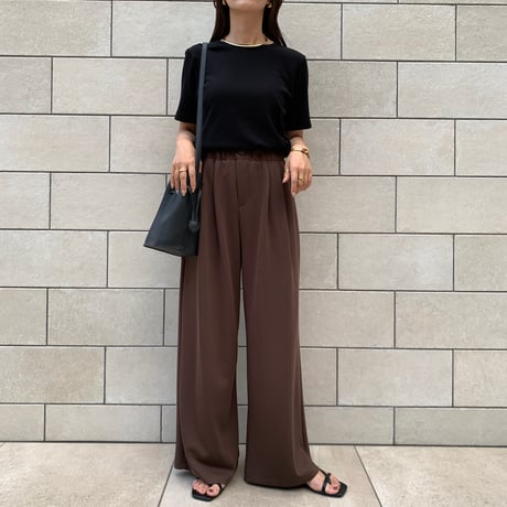 とろとろリラックスツータックワイドパンツ
