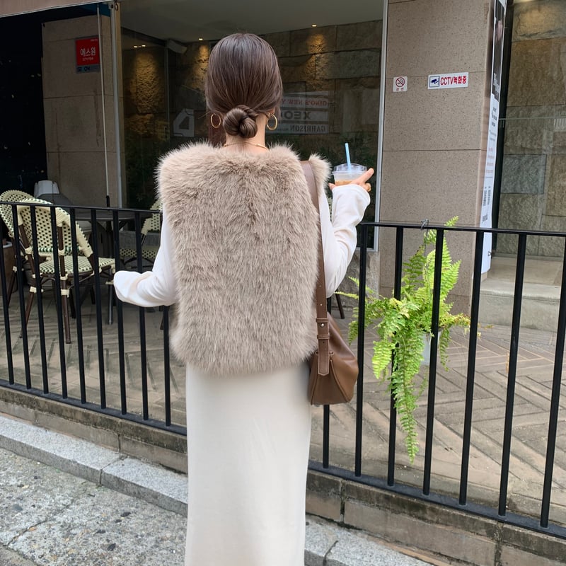 BLATE・10/20入荷商品・エコファーショートベスト 10/20入荷商品・エコ