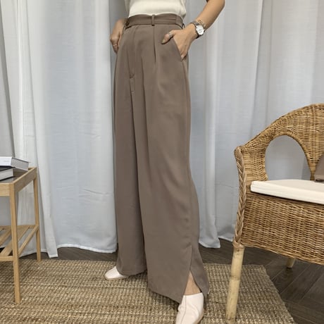高身長さん向け裾スリットパンツ