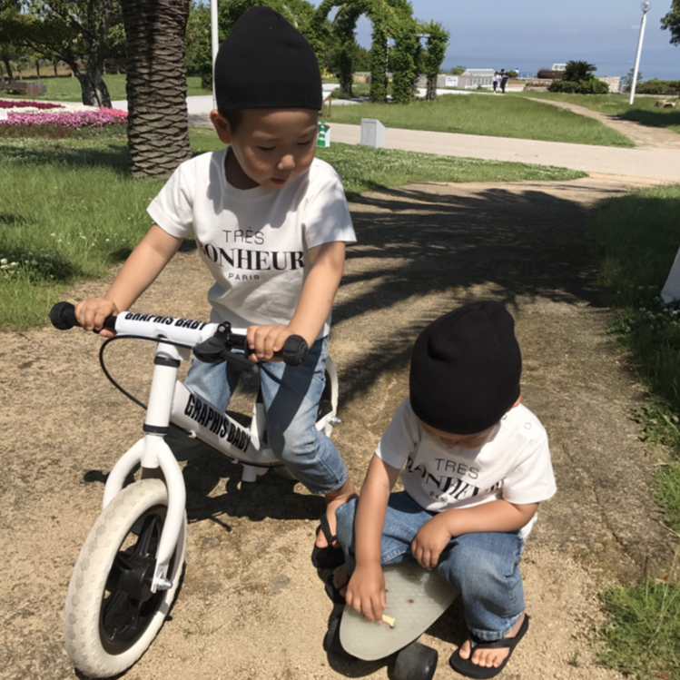 familiar(⁠*⁠•⁠ᴗ⁠•⁠*⁠)長袖シャツ110センチ1枚୧⁠⁠୨ ブラウス | ファミリア公式サイト