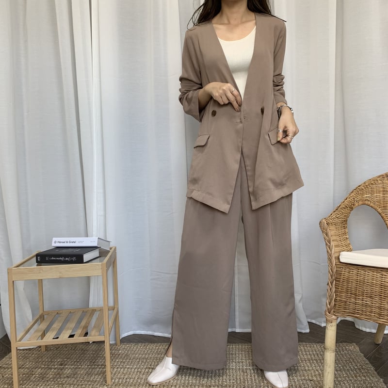 専用⭐︎BLATE ジャケット&パンツセット SMILE ORCHID セットアップ プリーツ裾ペプラムジャケット